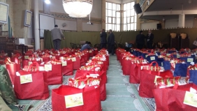 تهیه بسته های مواد غذایی اهدایی کانون به نیازمندان در ماه مبارک رمضان