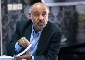 دولت باید از بنگاه‌داری خارج شود/ تاکید بر تدوین آئین‌نامه‌های پوشش بیمه سکوها و تاکسی‌های اینترنتی
