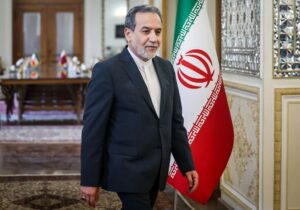 عراقچی: مقداری مواضع دو طرف به یکدیگر نزدیک شده است