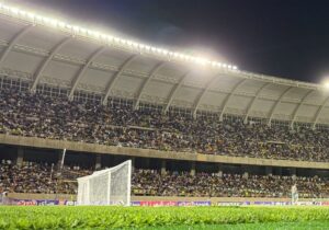 ورود کمیته اخلاق به اتفاقات ورزشگاه شیراز و تختی تهران/تعلیق گواهی امنیتی استادیوم پارس