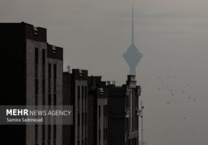 وضعیت قرمز هوا در تهران؛ تعداد روزهای آلوده به ۱۲۲ روز رسید