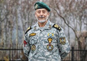 دریادار سیاری: برای ارتقای توان دفاعی همیشه برنامه داریم