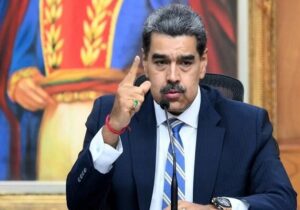 مادورو: ونزوئلا راهبرد دفاعی خود را تقویت می‌کند