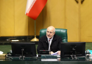 قالیباف: باید اعتراض مردم با مسئولیت‌پذیری کامل پاسخ داده شود