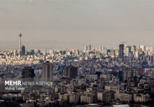 هوای تهران در مرز آلودگی است