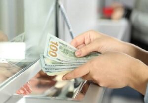 قیمت دلار ثابت ماند