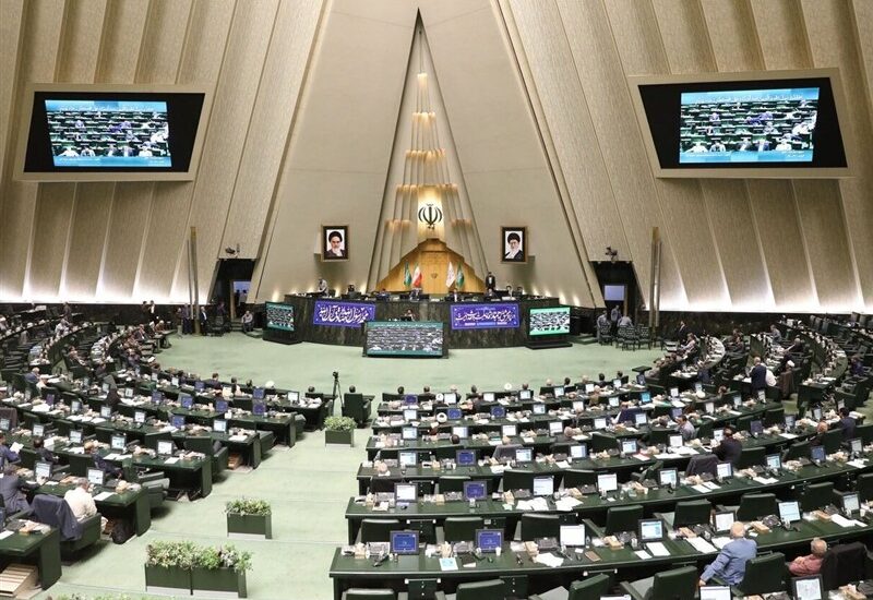 جلسه غیرعلنی درباره بودجه1405/طرح 17 هزار پیشنهاد درباره بودجه