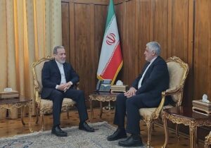 تاکید عراقچی بر لزوم پایبندی آمریکا به تعهداتش درباره آتش‌بس در لبنان