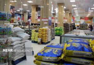 فعالیت عادی فروشگاه‌ها؛ هیچ‌گونه کمبودی در بازار مشاهده نمی‌شود