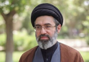 رهبر انقلاب: ملت ایران برای دشمن آمریکایی درس‌های فراموش‌نشدنی دارد