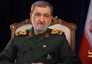 محسن رضایی: واشنگتن از موشک‌های جدید ایران هشدار واضحی دریافت کرده است