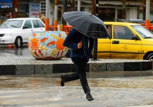 هشدار بارندگی سیل آسا در سواحل شمالی و جنوب کشور/کاهش دما در شمال‌غرب
