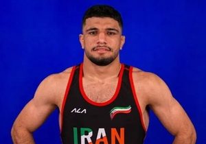 اولین طلای کشتی فرنگی ایران ضرب شد؛ دو فرنگی‌کار برنزی شدند