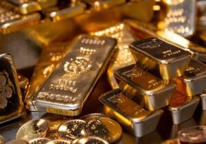 قیمت جهانی طلا امروز ۱۶ فروردین؛ طلا بر مدار کاهش