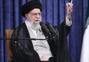 واکنش فعالان مجازی به بیانات امام خامنه‌ای/اتحاد رمز پیروزی ایران عزیز