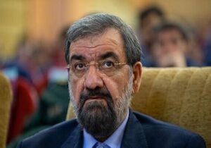 محسن رضایی: دعواهای جناحی، بازی در زمین دشمن است