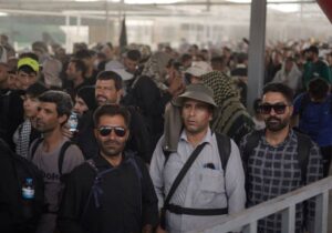 حال وهوای مرز مهران در ۳ روز مانده به اربعین/ آمار تردد از ۲ میلیون گذشت/ بازگشت آرام زائران