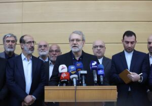 لاریجانی: حادثه قطر نشان داد رژیم صهیونیستی به هیچ کشوری رحم نمی‌کند