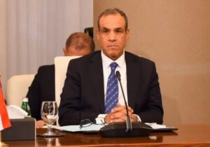 وزیر خارجه مصر امروز پذیرای عراقچی و گروسی خواهد بود