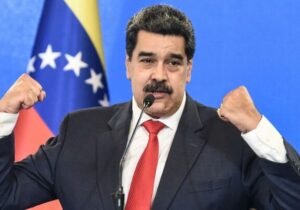 تأکید مادورو بر مقاومت و آمادگی نظامی در برابر تهدیدات آمریکا