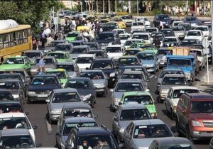 ترافیک سنگین در معابر و بزرگراه‌های اصلی پایتخت