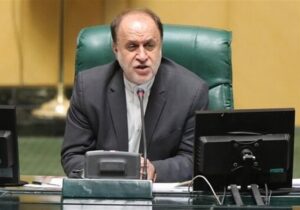 حاجی‌بابایی: امسال حدود 20 میلیارد دلار یارانه کالاهای اساسی و دارو پرداخت می‌شود