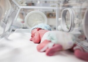 رئیسی: تعداد تولدها به زیر یک میلیون رسیده است