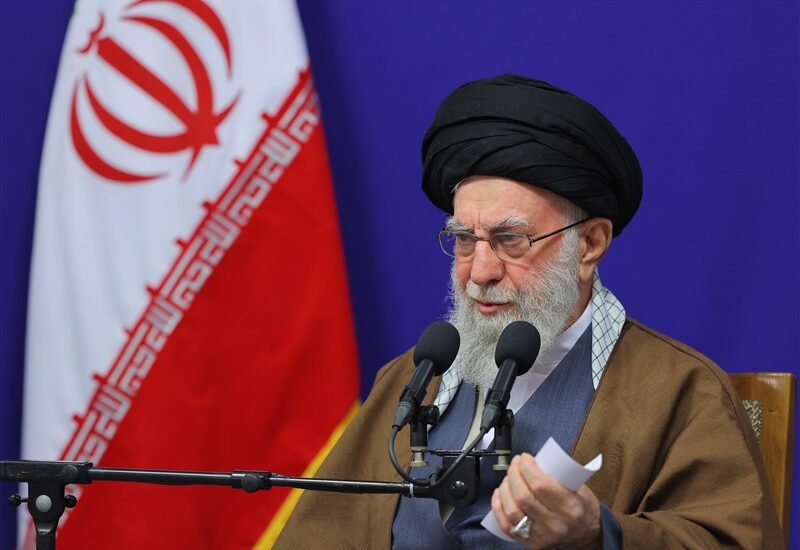 امام خامنه‌ای: دلیل آشفتگی زورگویان، مقابله ایران با نظم ناعادلانه است