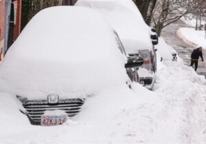 افزایش شدید قیمت برق در آمریکا درپی طوفان زمستانی