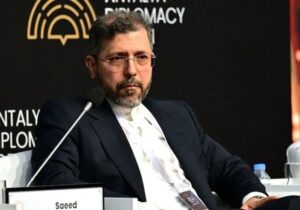 خطیب‌زاده: هیچ اورانیومی به آمریکا منتقل نمی‌شود