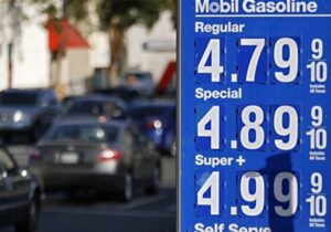 گرانی بنزین، پروازهای کانادا به آمریکا را لغو کرد