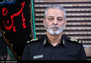 دست نوشته سپهبد سید عبدالرحیم موسوی یک ساعت پیش از شهادتش