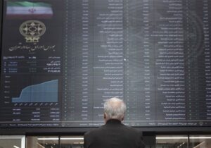 هجوم 15 همت پول حقیقی به تالار شیشه‌ای در 4 روز