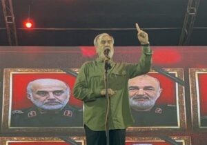 عزیزی:آمریکا و اسرائیل دچار خطای محاسباتی شدند؛ پروژه تسلیم ناکام ماند